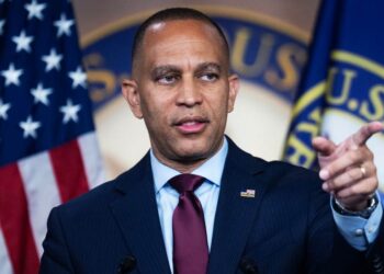 Jeffries Accuses White House of Seeking $230M From DOJ