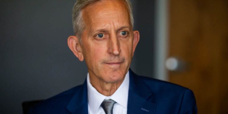 Portland Mayor Demands ICE Leave After Federal Agents Tear Gas Protesters